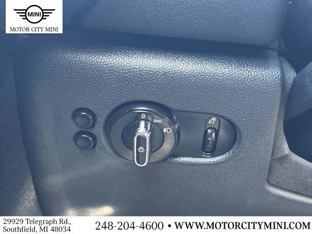 Used 2014 MINI Cooper 2-Door Hardtop FWD image 28