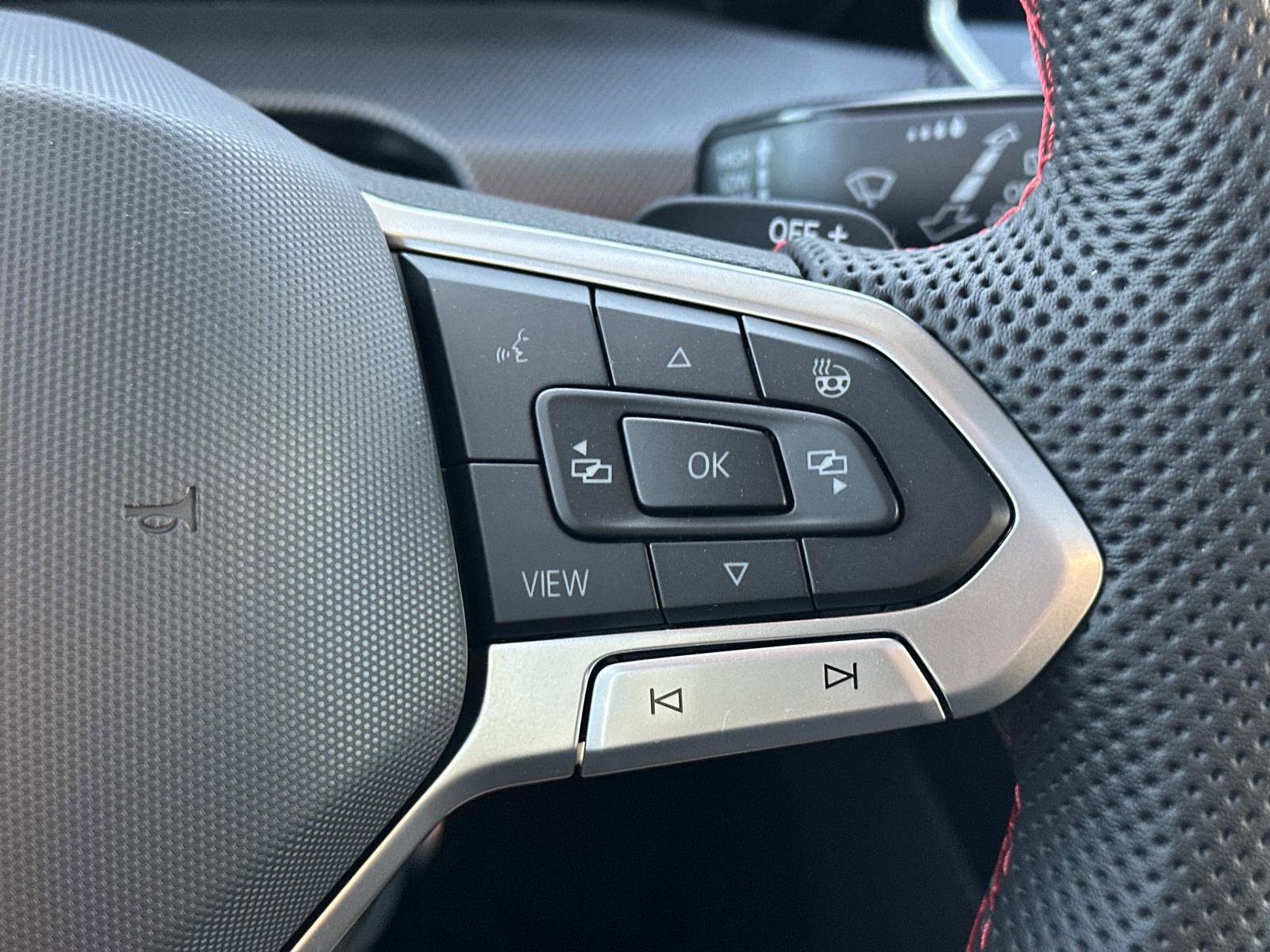 New 2026 Volkswagen GTI SE image 24