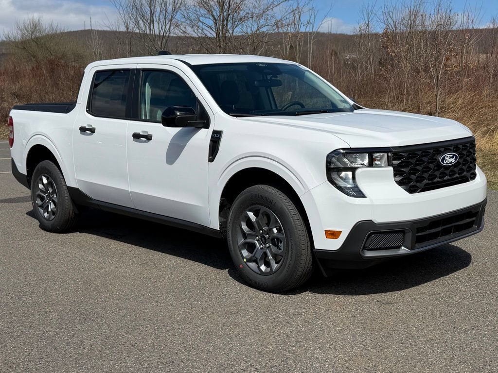 New 2026 Ford Maverick XLT w/ Equipment Group 301A