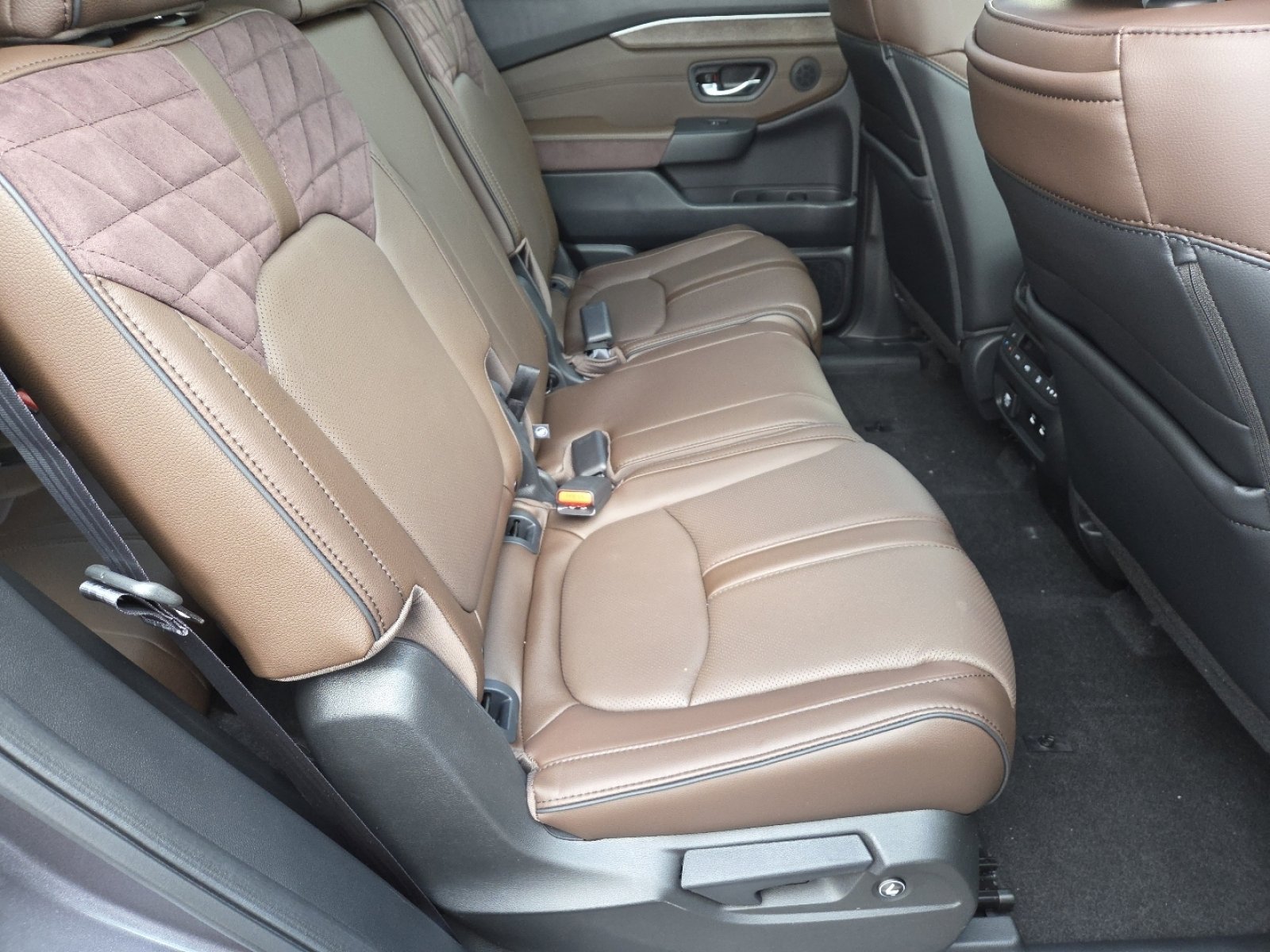 New 2026 Honda Pilot Elite image 21