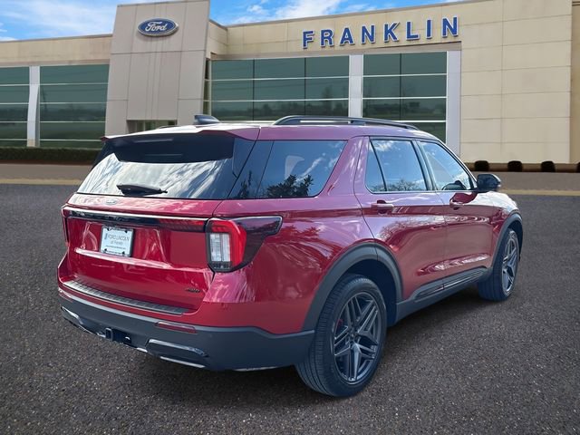 Certified 2025 Ford Explorer ST-Line w/ Premium Package image 7