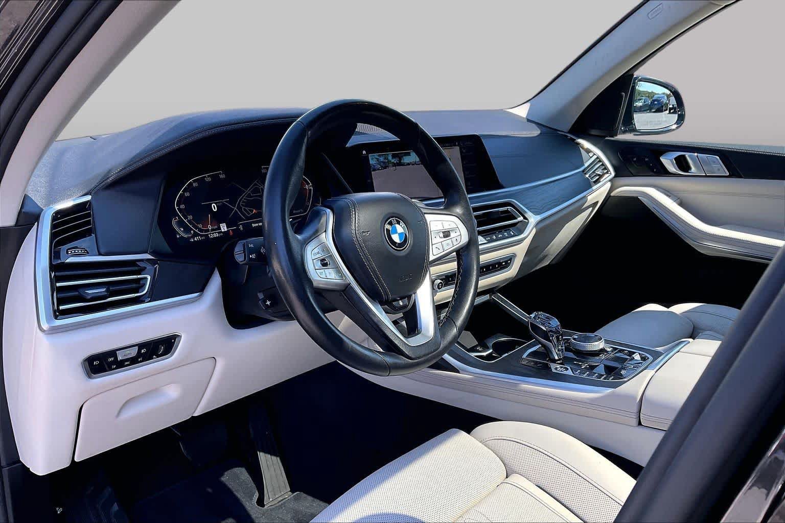 Used 2022 BMW X7 xDrive40i w/ Premium Package AWD/4WD image 17