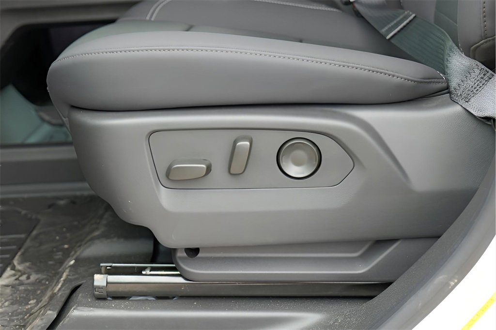 New 2026 GMC Hummer EV 4x4 Crew Cab image 17