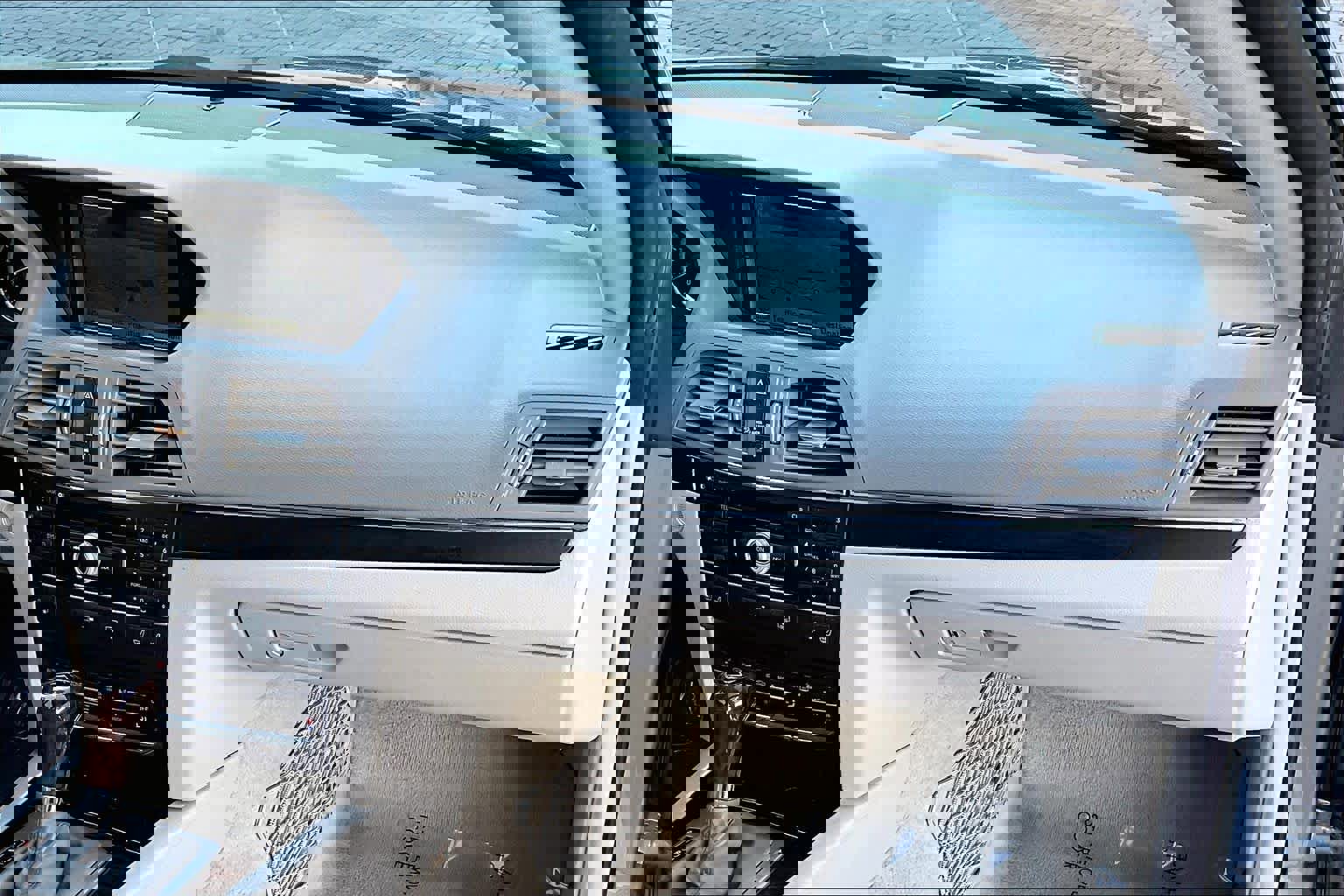 Used 2010 Mercedes-Benz E 350 Coupe image 16