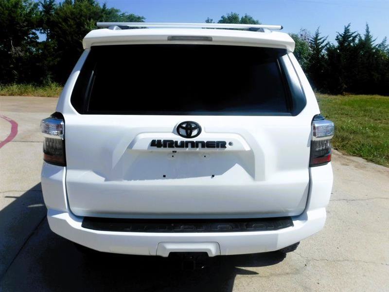 Used 2018 Toyota 4Runner SR5 Premium AWD/4WD image 16