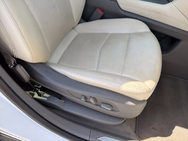 Used 2021 Cadillac XT5 Premium Luxury FWD image 27