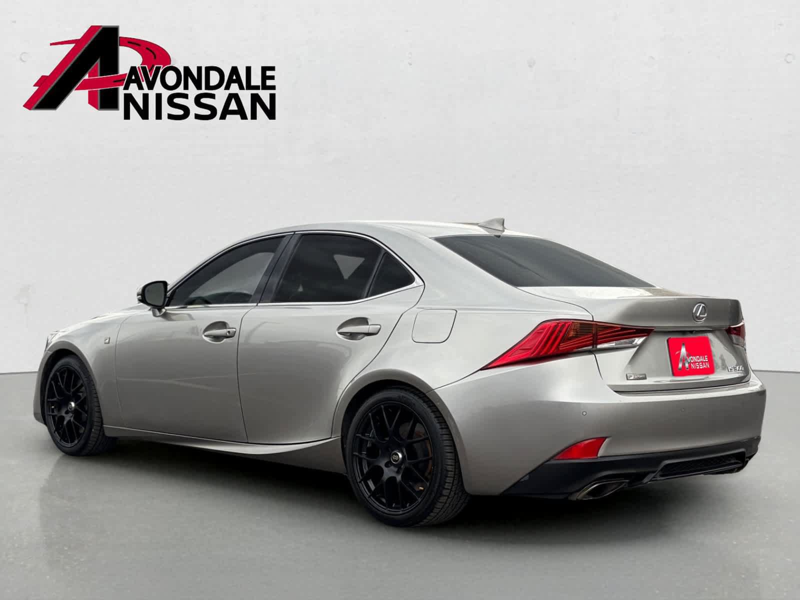 Used 2018 Lexus IS 300 F Sport RWD image 4
