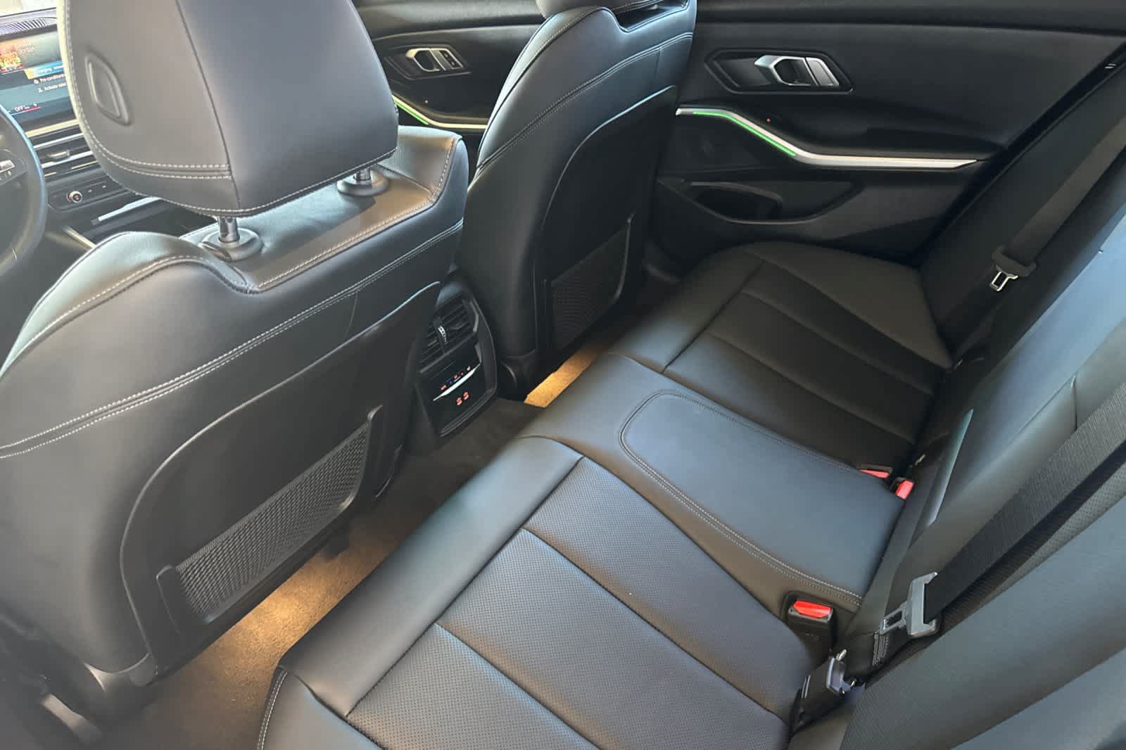 Used 2023 BMW 330e w/ Premium Package RWD image 12