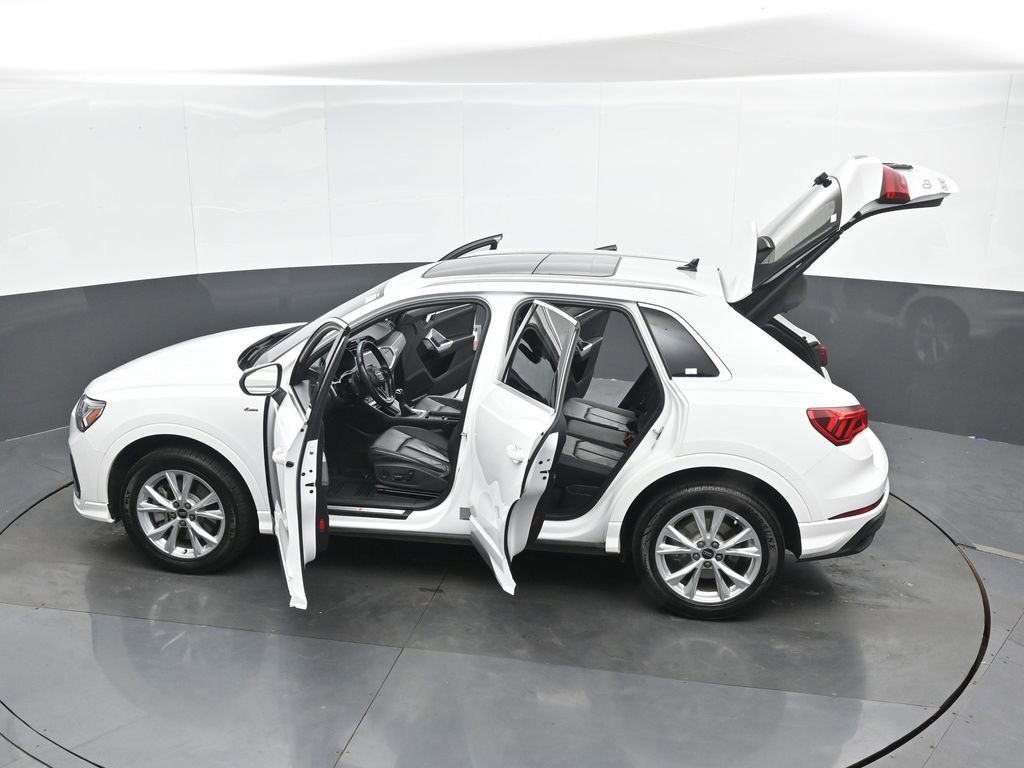 Used 2023 Audi Q3 2.0T Premium image 54