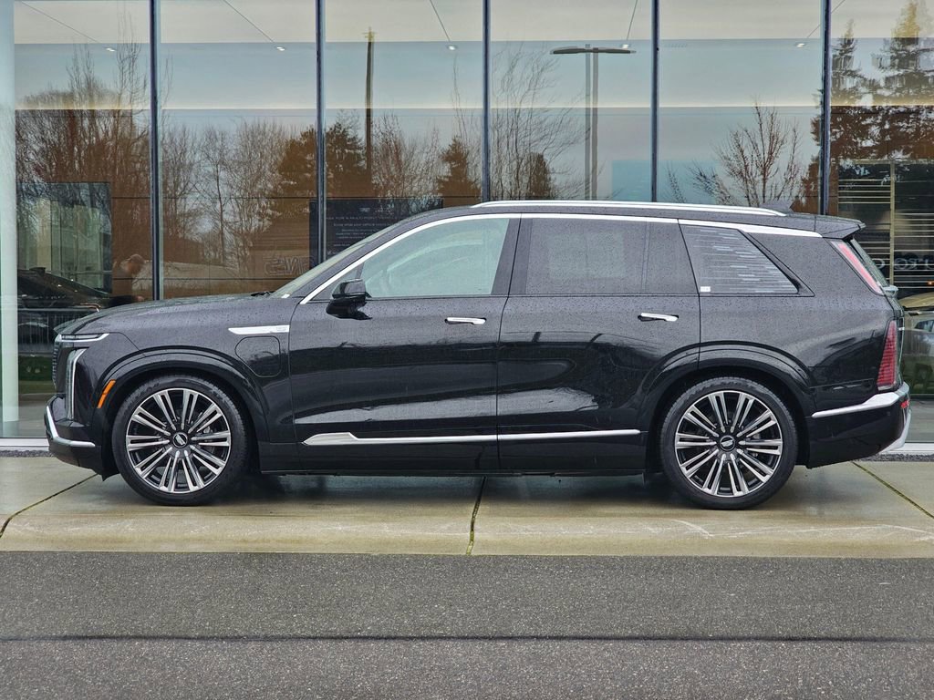 Used 2026 Cadillac Vistiq Premium Luxury AWD/4WD image 2