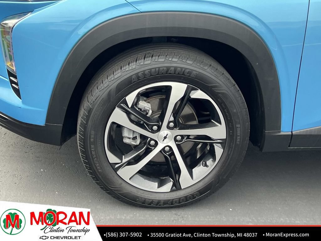 Certified 2025 Chevrolet Trax RS w/ Driver Confidence Package FWD image 10