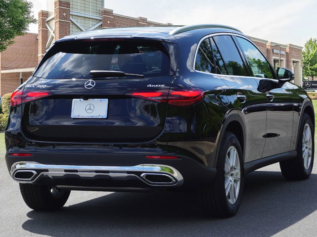 Certified 2025 Mercedes-Benz GLC 300 4MATIC image 6