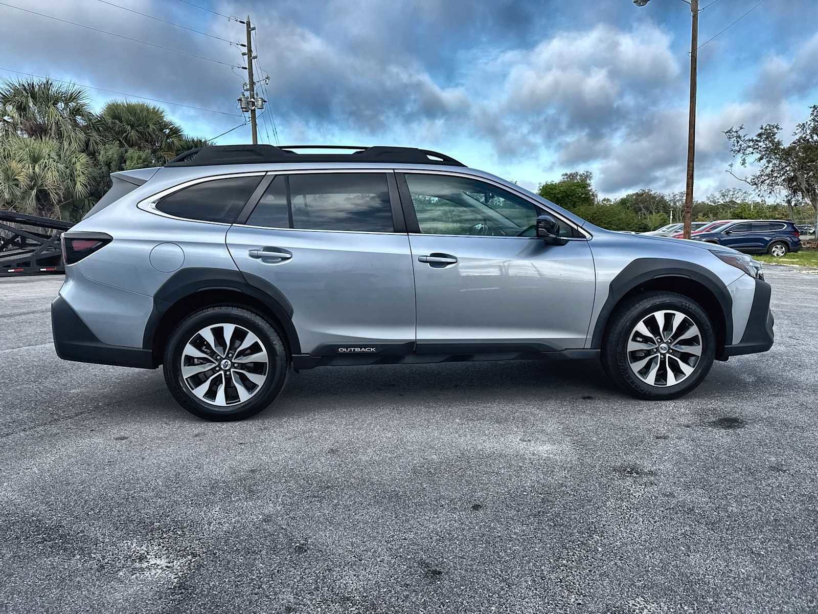 Used 2024 Subaru Outback Limited XT AWD/4WD image 8