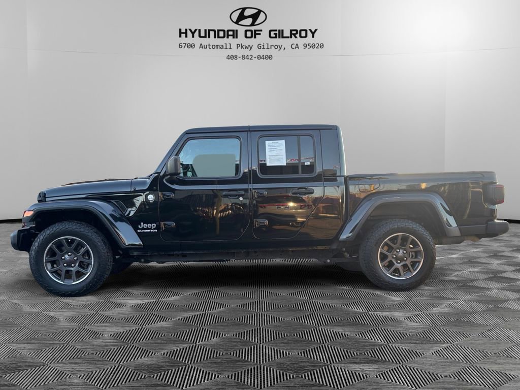 Used 2021 Jeep Gladiator Overland image 11