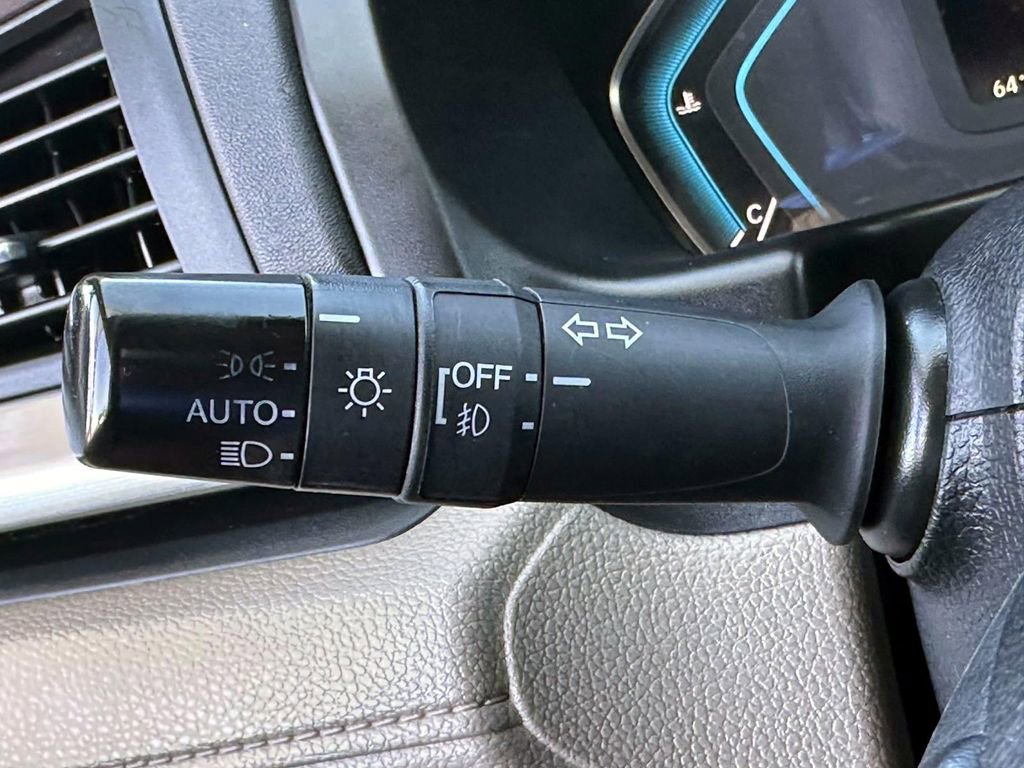 Used 2019 Honda Odyssey EX-L image 32