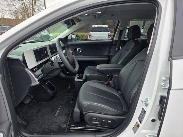 Used 2024 Hyundai Ioniq 5 Limited image 17