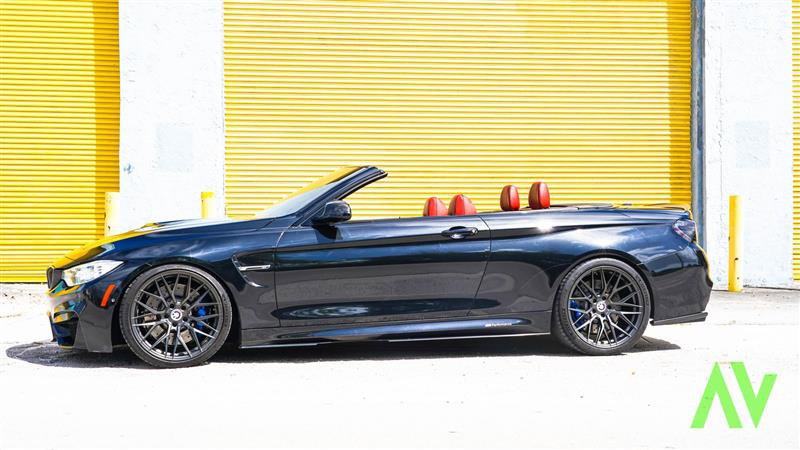 Used 2016 BMW M4 Convertible image 6