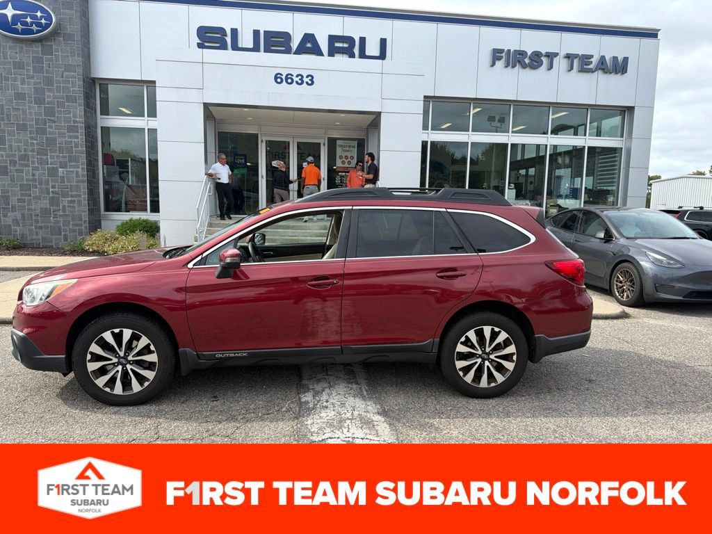 Used 2017 Subaru Outback 2.5i Limited AWD/4WD image 1