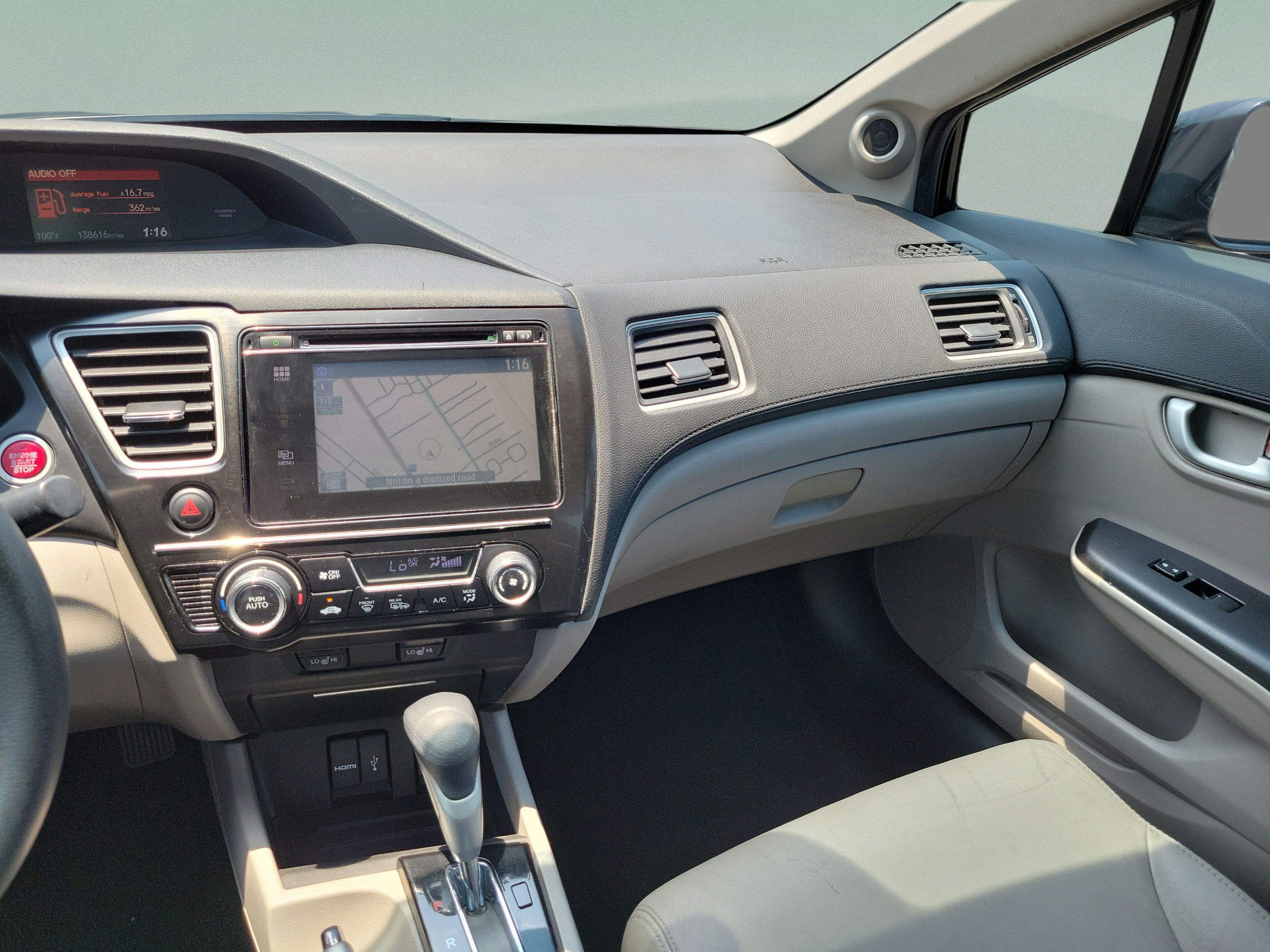 Used 2015 Honda Civic EX-L image 17
