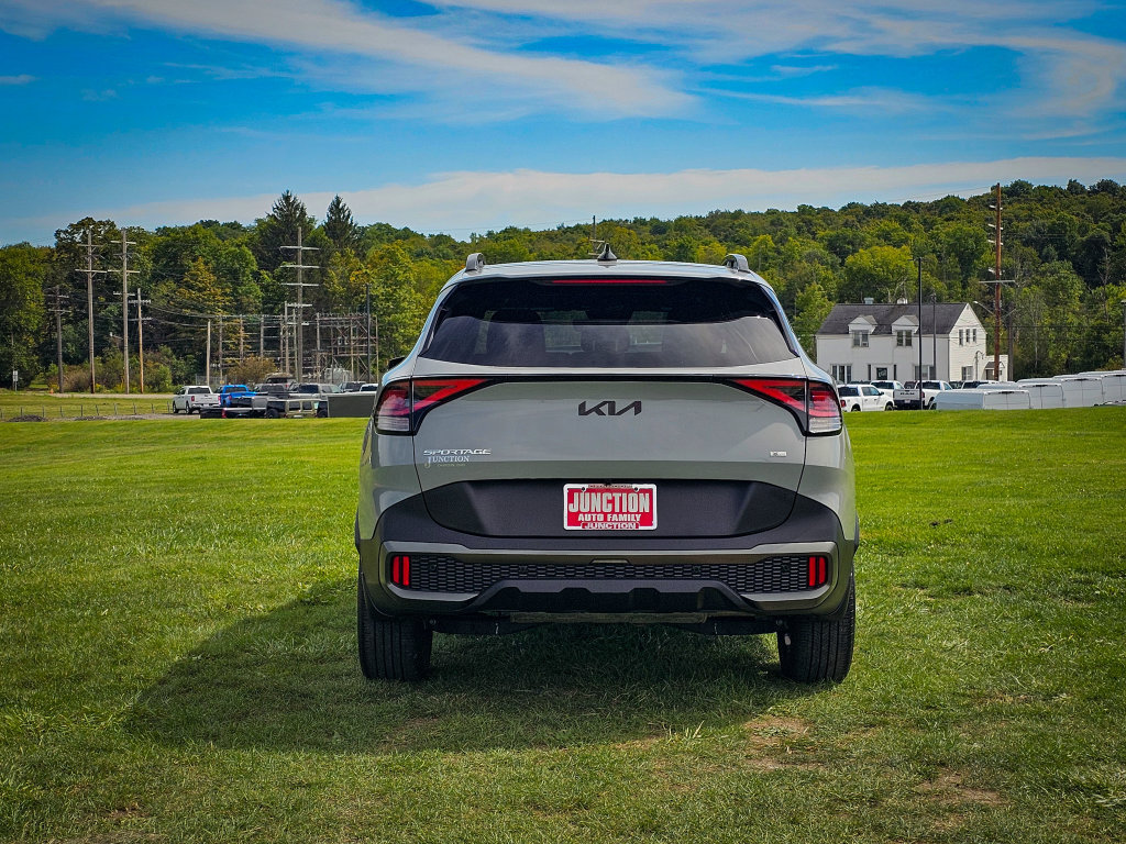 Used 2024 Kia Sportage X-Line w/ X-Line Premium Package AWD/4WD image 4