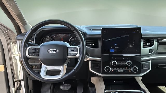 Used 2024 Ford Expedition Max XLT AWD/4WD image 9