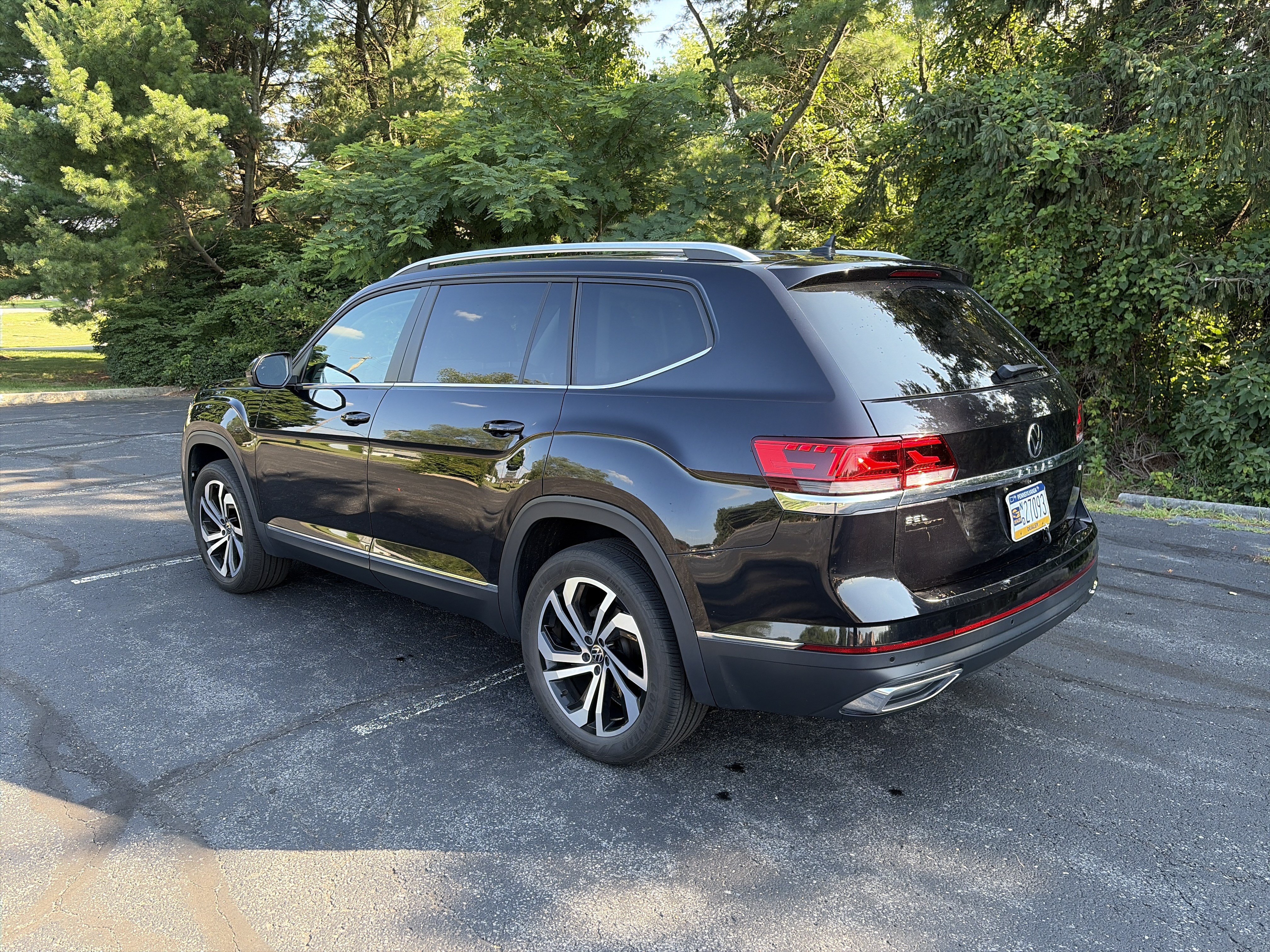 Used 2022 Volkswagen Atlas SEL AWD/4WD image 7