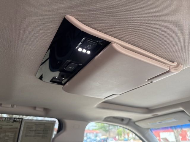 Used 2016 Chevrolet Tahoe LTZ image 19