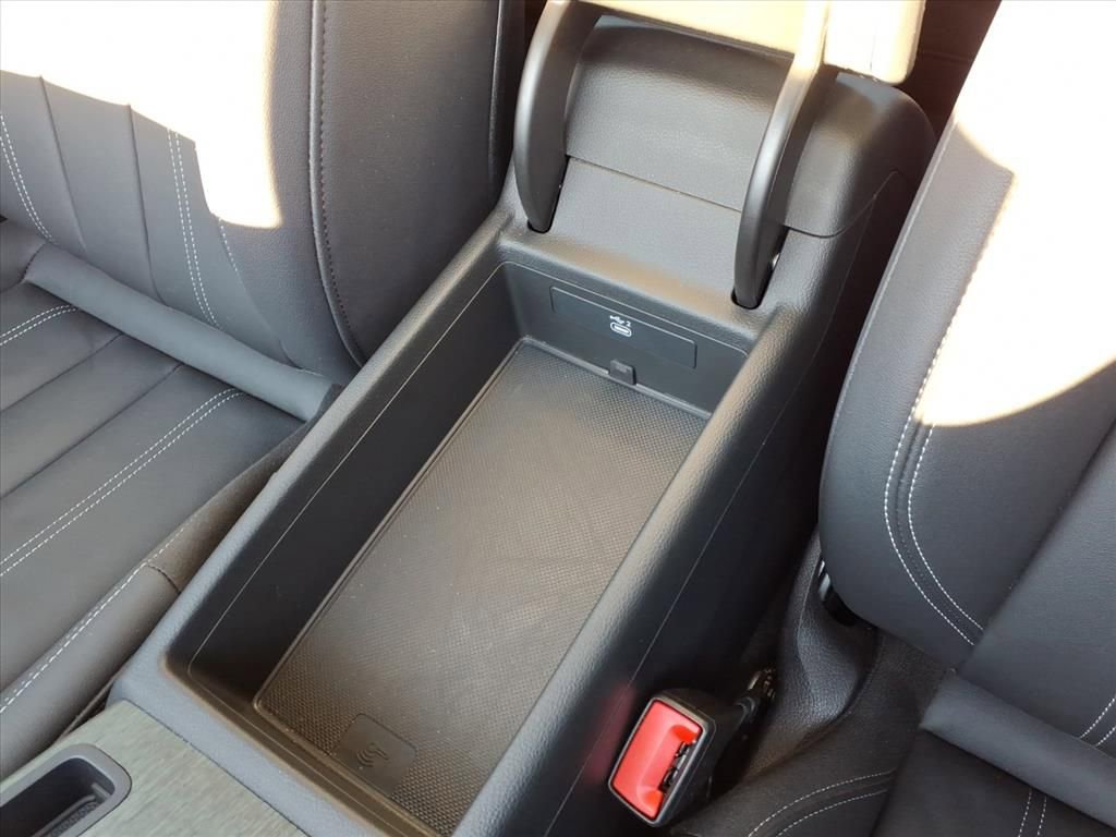 Used 2021 Audi A4 2.0T Premium image 30