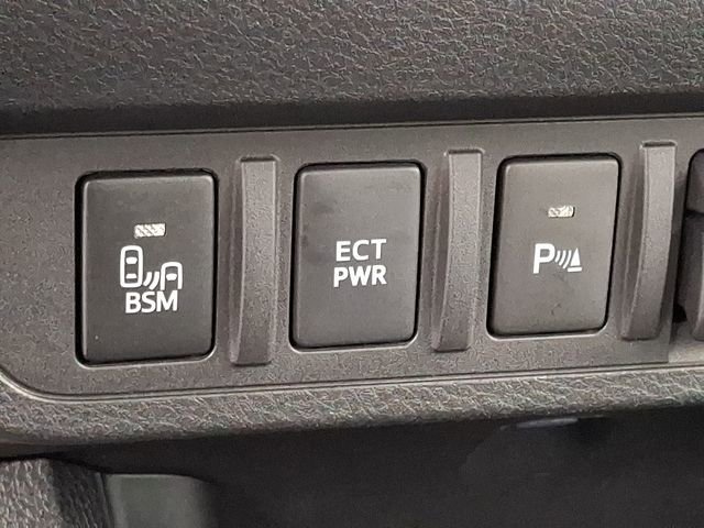 Used 2023 Toyota Tacoma TRD Sport w/ Advanced Technology Package image 23