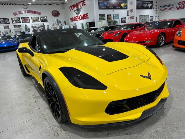 Used 2018 Chevrolet Corvette Grand Sport RWD image 4