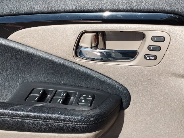 Used 2020 Honda Pilot Touring image 25