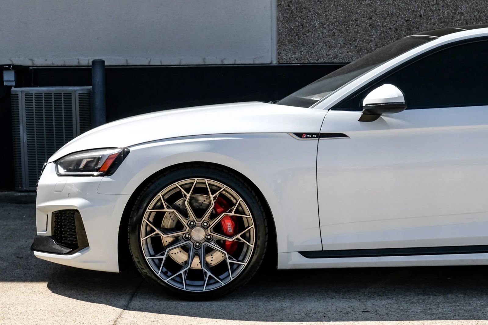 Used 2018 Audi RS 5 w/ Dynamic Package image 16