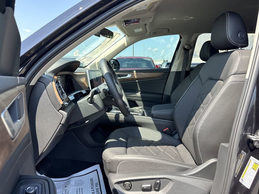 New 2026 Volkswagen Atlas SE image 11