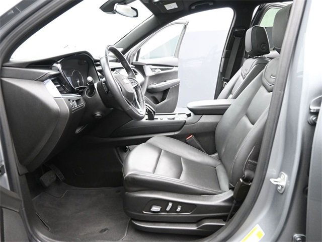 Certified 2025 Cadillac XT6 Premium Luxury image 10