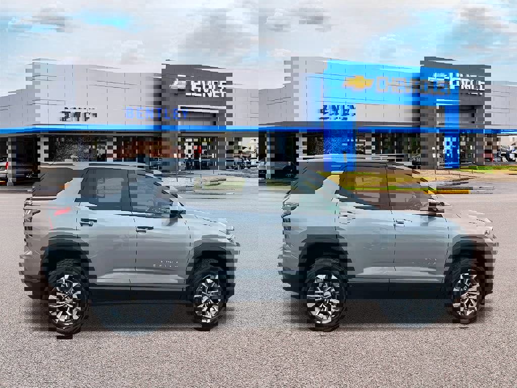 New 2026 Chevrolet Equinox LT image 6