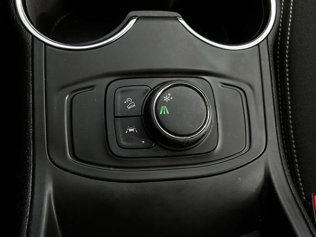 Used 2024 GMC Terrain SLE FWD image 22