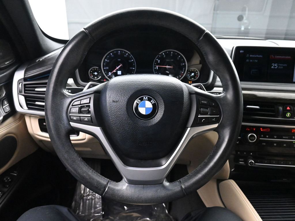 Used 2019 BMW X6 xDrive50i w/ Executive Package image 25