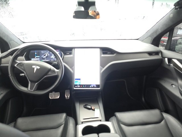 Used 2020 Tesla Model X Performance image 26