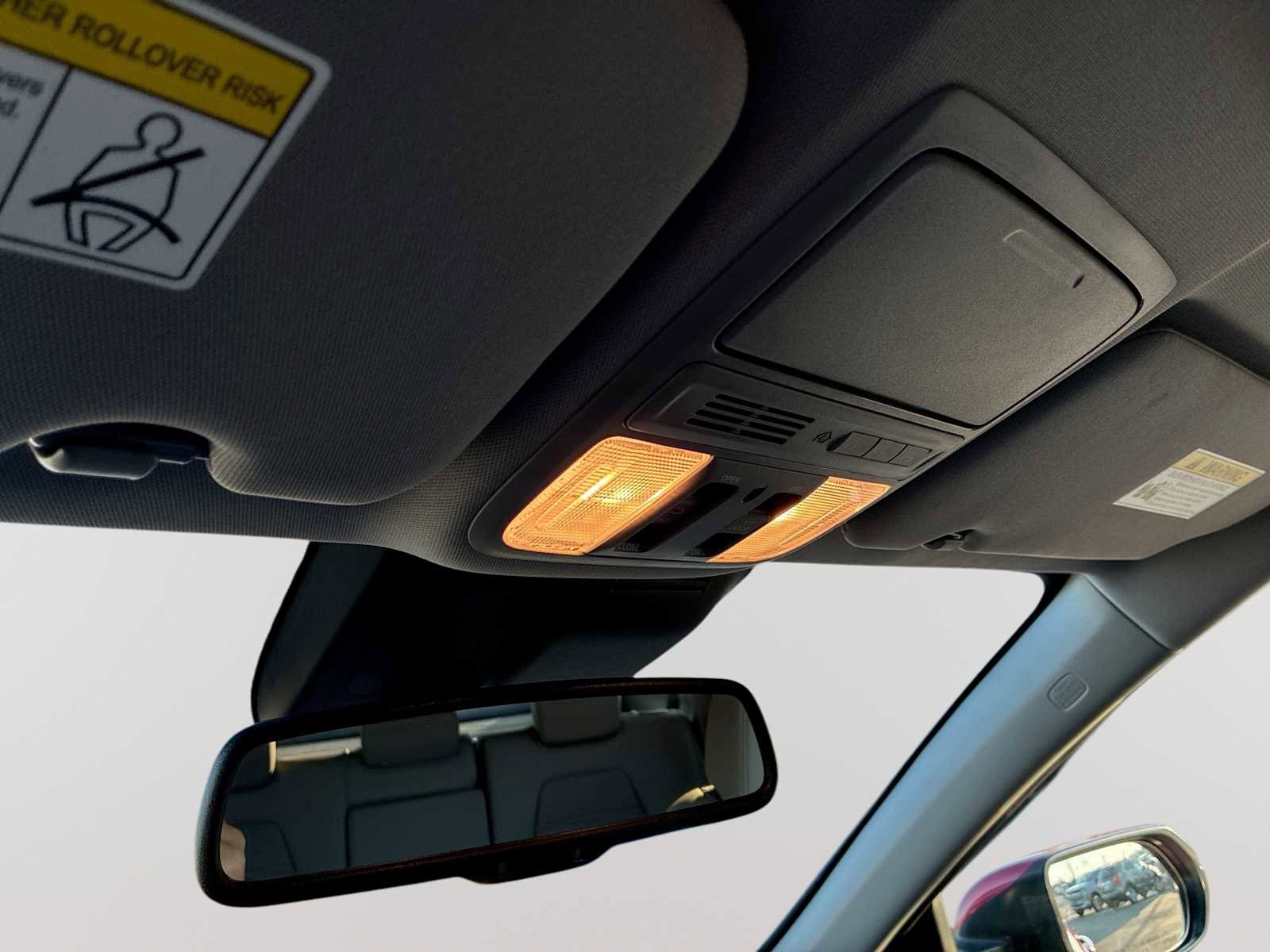 Used 2022 Honda CR-V Touring image 36