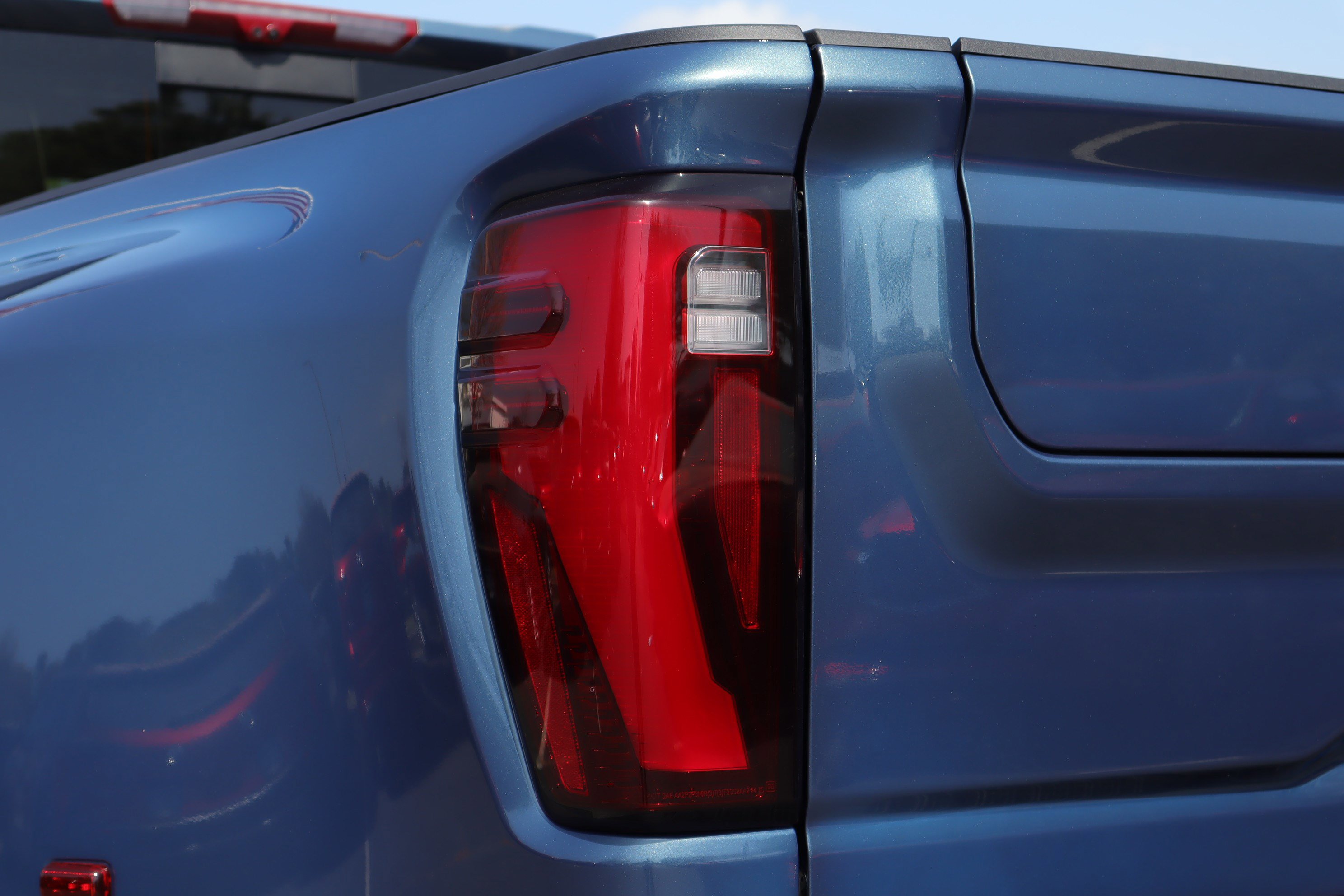 Used 2026 GMC Sierra 3500 Denali Ultimate image 33