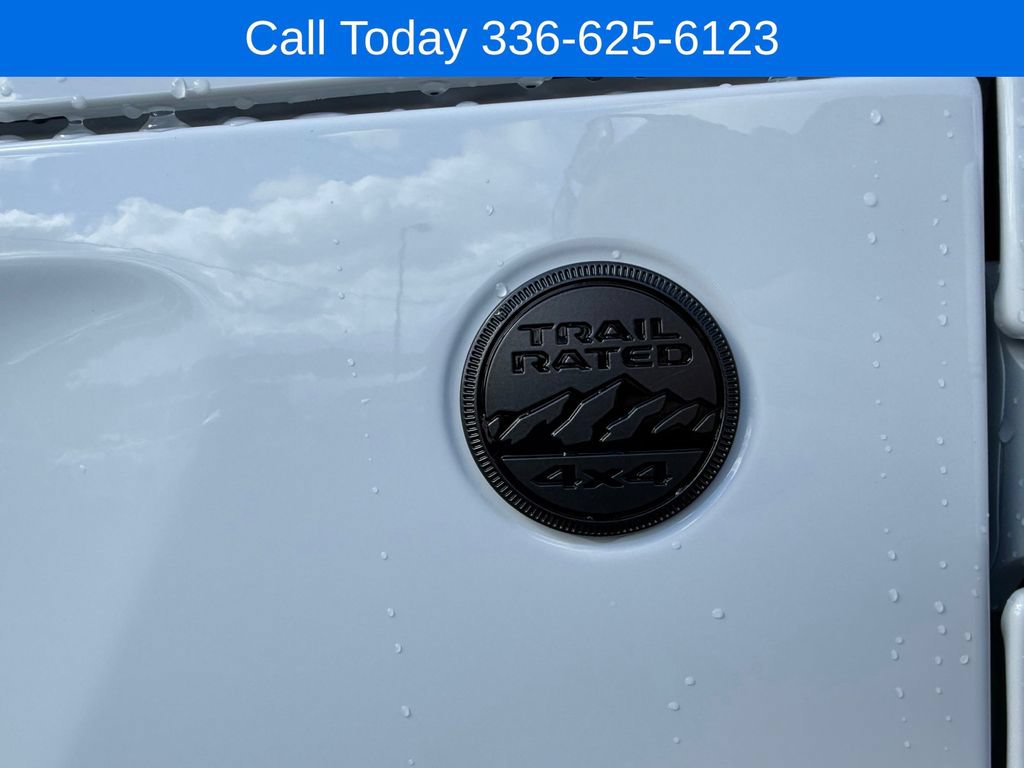 New 2025 Jeep Gladiator Sport AWD/4WD image 10