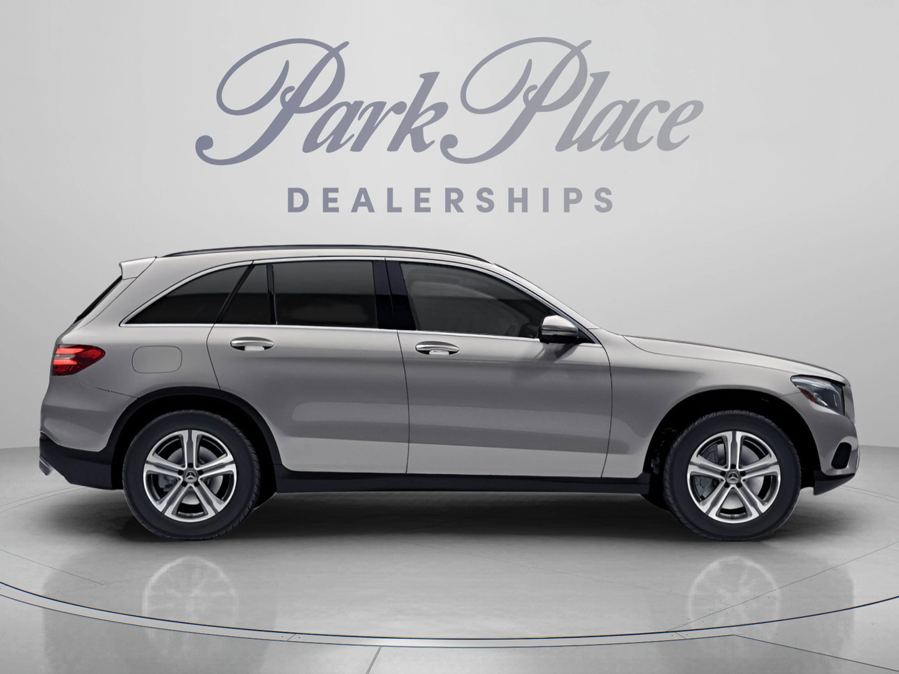Certified 2019 Mercedes-Benz GLC 300 4MATIC image 25
