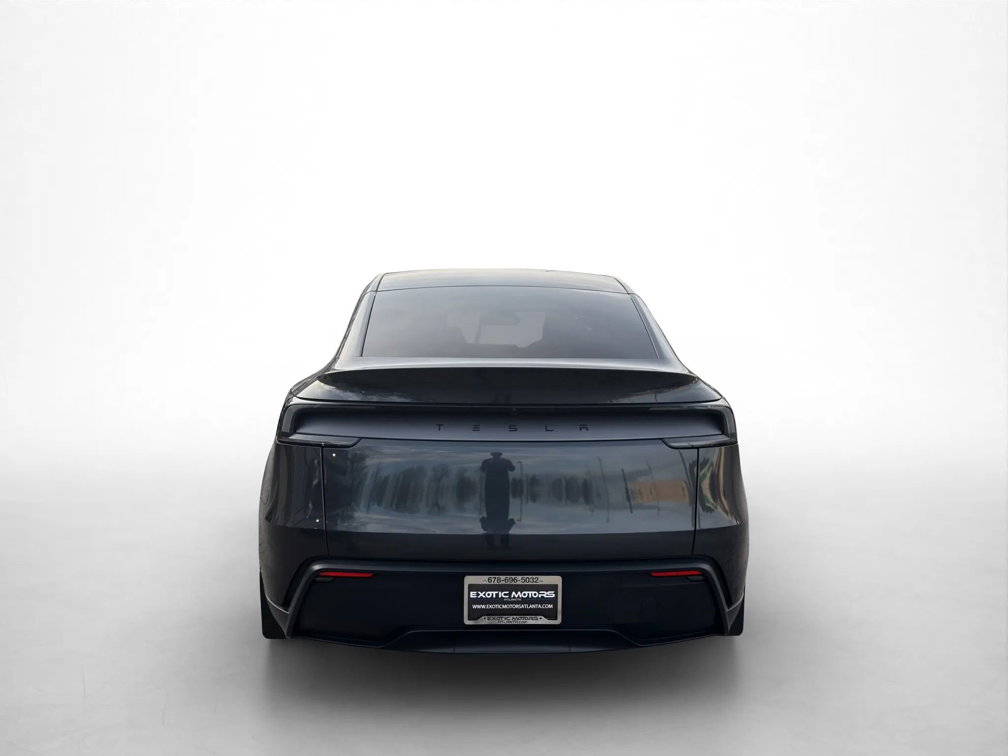 Used 2026 Tesla Model Y Long Range image 4