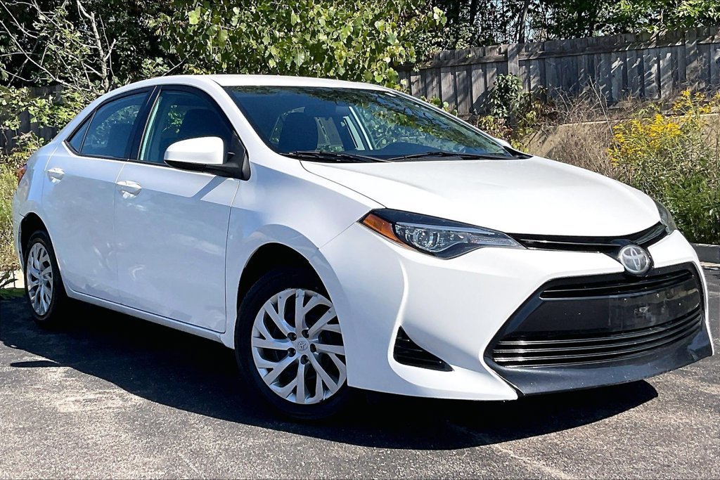 Used 2018 Toyota Corolla LE