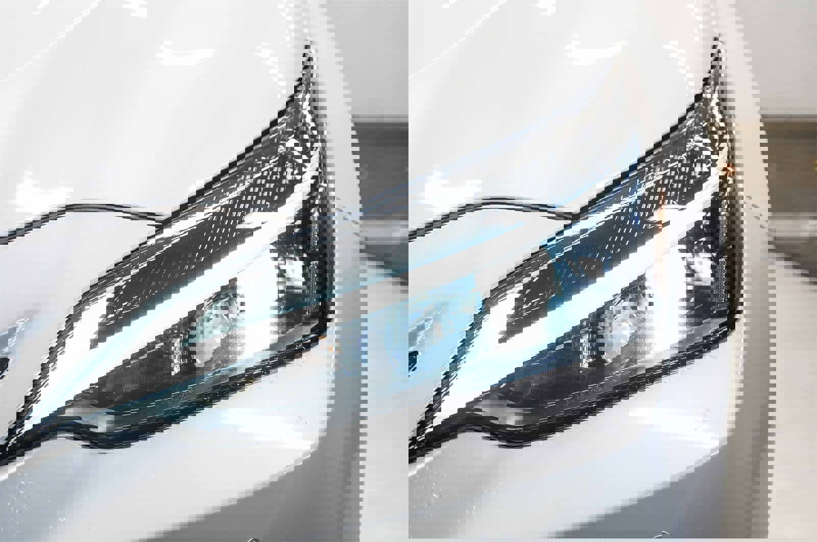 Used 2025 Lexus NX 350h AWD w/ Premium Package image 7