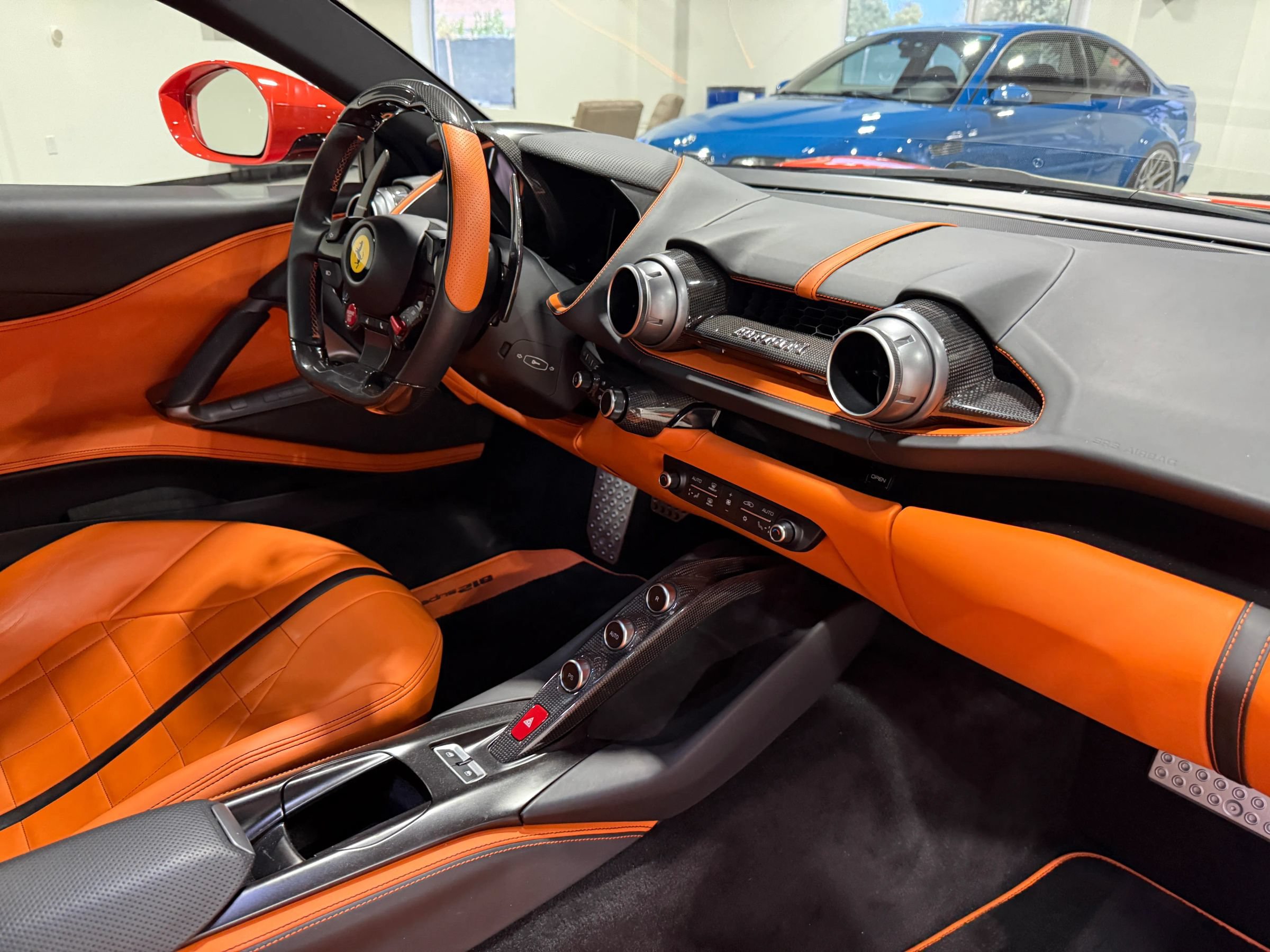 Used 2020 Ferrari 812 Superfast RWD image 63