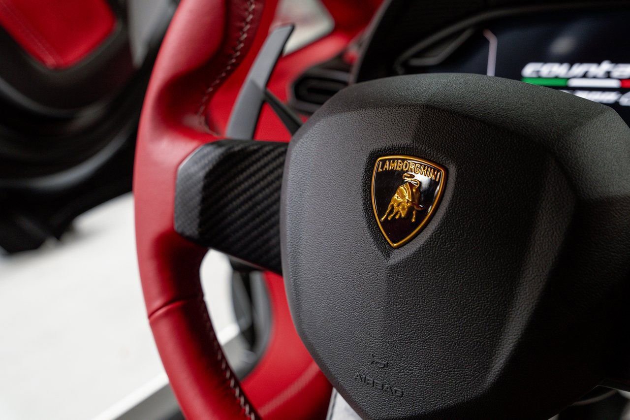 Used 2022 Lamborghini Aventador Countach image 47