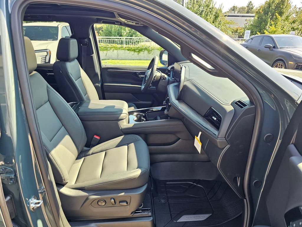 New 2026 Chevrolet Tahoe Z71 w/ Comfort Package AWD/4WD image 11