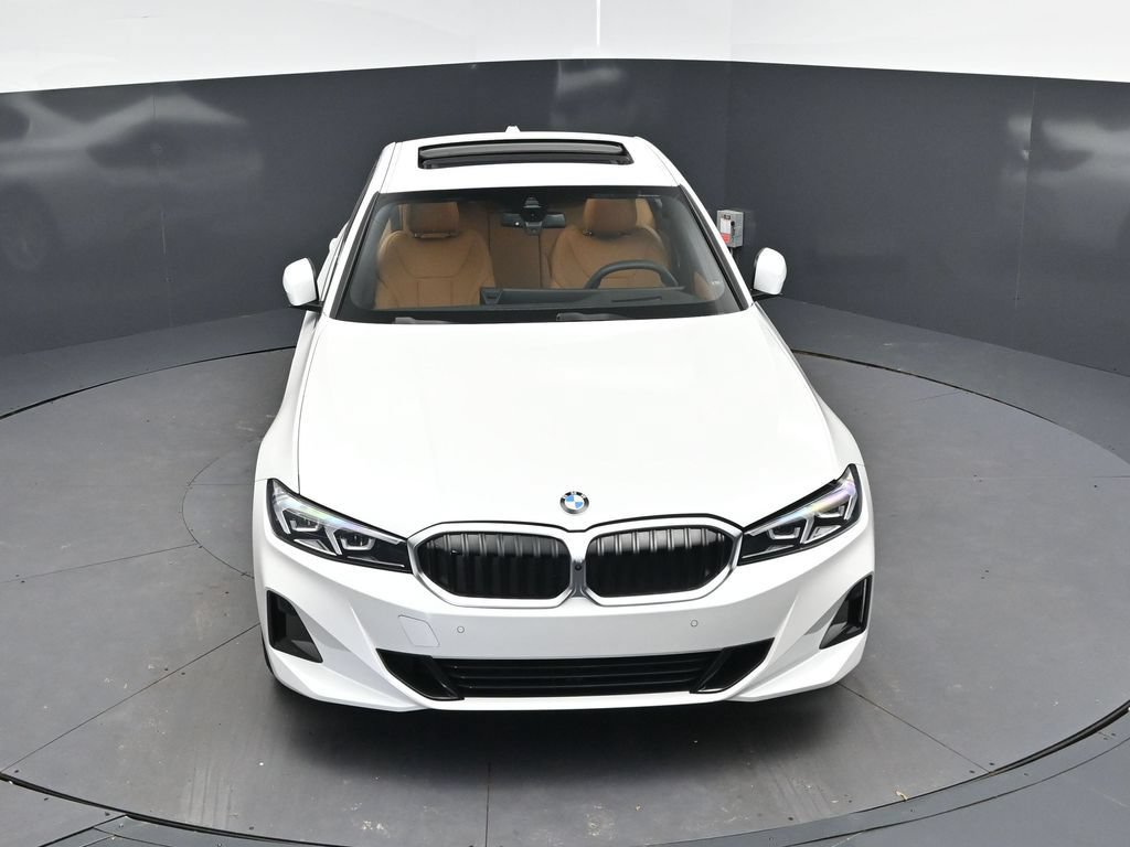 Certified 2026 BMW 330i Sedan RWD image 37