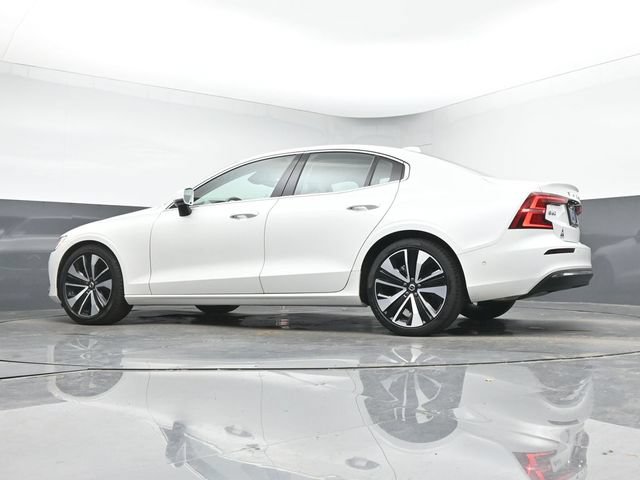 Used 2023 Volvo S60 B5 Ultimate w/ Climate Package FWD image 14